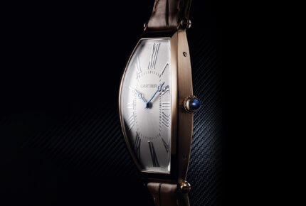 The tonneau watch © Cartier