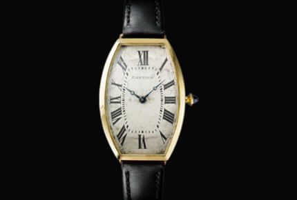 The tonneau watch (the original 1906 model) © Cartier